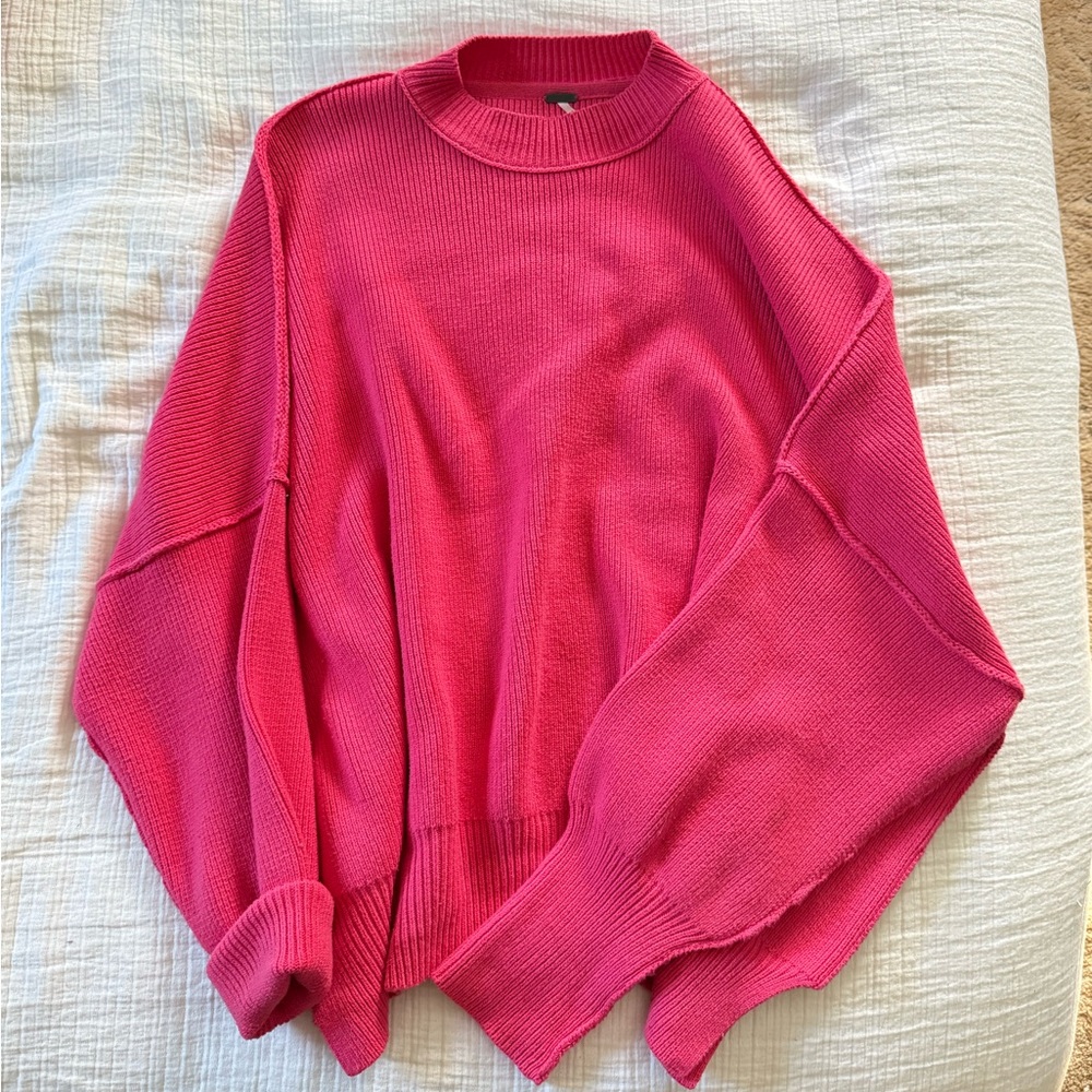 Free people sz. XS Easy Street Tunic in Strawberry Spritz Oversized Sweater Top